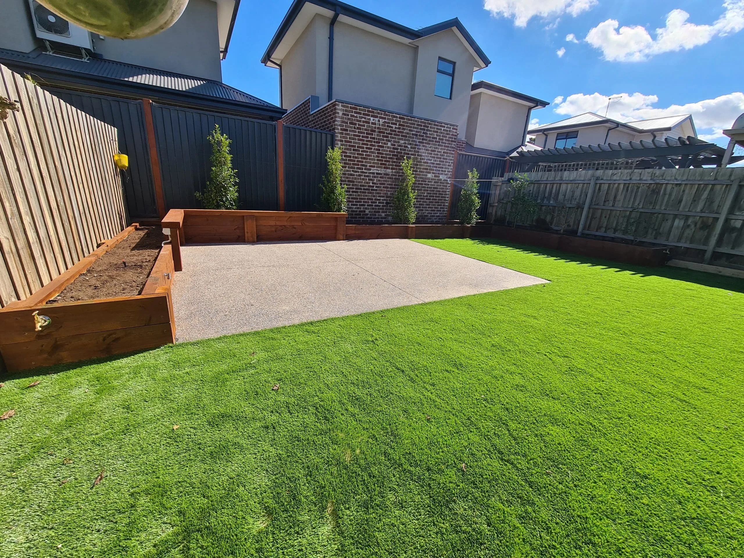 Timber Retaining Walls - Premier Retaining Walls